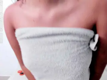 Amelia02  live sex cam