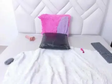 Amelia02  live sex cam