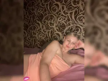 Enni1  live sex cam