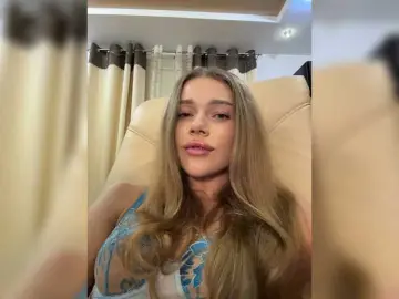 KatrineStorm  live sex cam