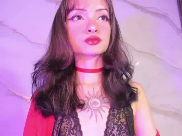 MaddieStark  live sex cam