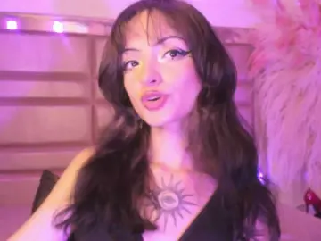 MaddieStark  live sex cam