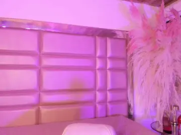 MaddieStark  live sex cam