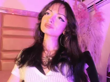 MaddieStark  live sex cam