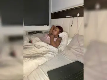 Mskitty000  live sex cam