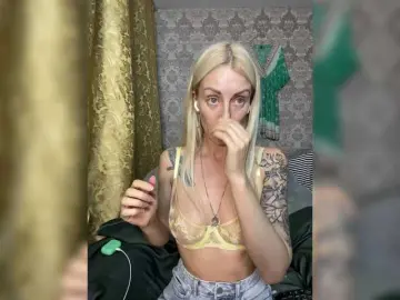 StreKoza  live sex cam