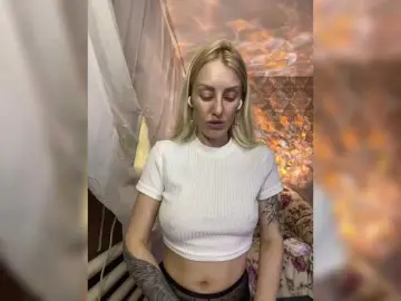 StreKoza  live sex cam