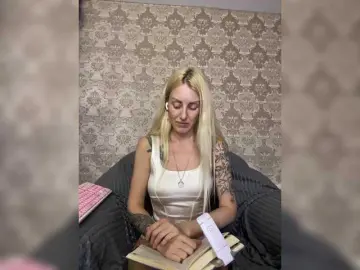StreKoza  live sex cam