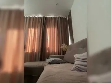 Alliina-leee  live sex cam