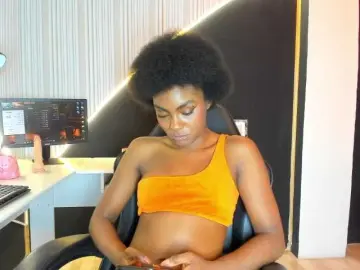 Ashazuri  live sex cam