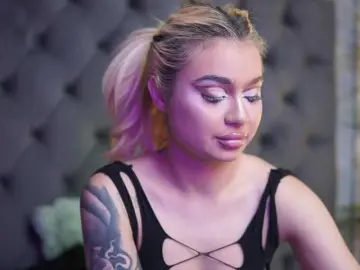 BiankaViper  live sex cam