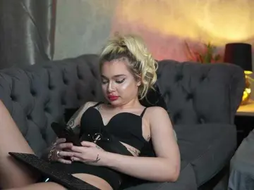 BiankaViper  live sex cam