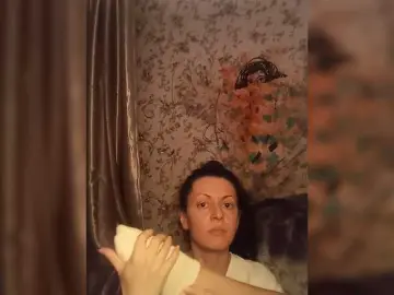 Josephine26  live sex cam