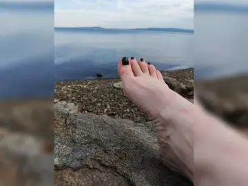 Starfeet  live sex cam