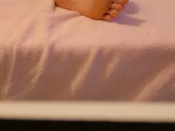 Starfeet  live sex cam
