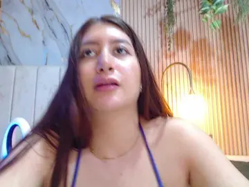 Hornyssluttt  live sex cam