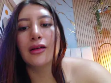 Hornyssluttt  live sex cam