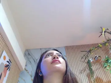 Hornyssluttt  live sex cam