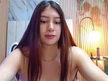Hornyssluttt  live sex cam