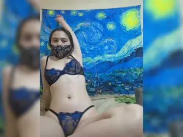 Just-lika  live sex cam