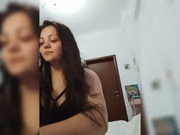 Yanii-ni  live sex cam