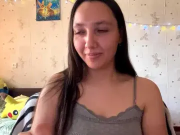 LeannBernmen  live sex cam