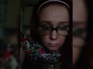 Meow-Wow  live sex cam