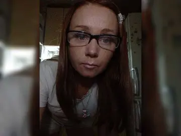 Meow-Wow  live sex cam