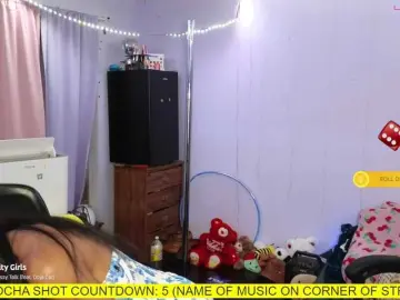 Mocha17  live sex cam