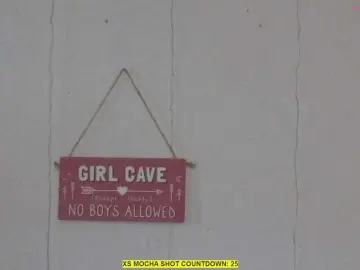 Mocha17  live sex cam