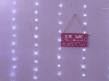 Mocha17  live sex cam