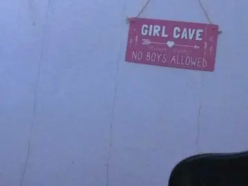 Mocha17  live sex cam