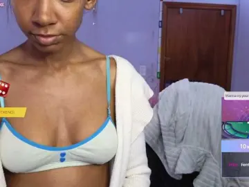 Mocha17  live sex cam