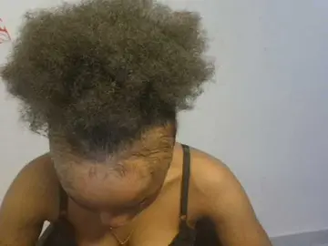 Naughty-choco  live sex cam