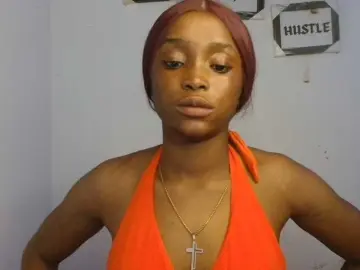 Naughty-choco  live sex cam