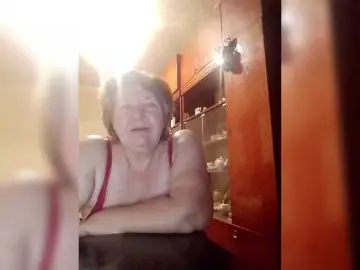 SweetSugar77  live sex cam