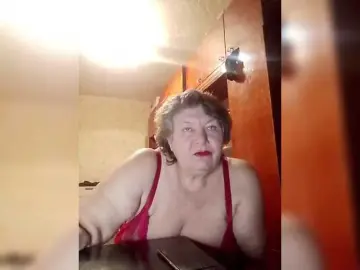 SweetSugar77  live sex cam