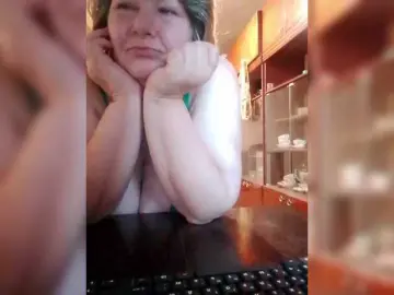 SweetSugar77  live sex cam