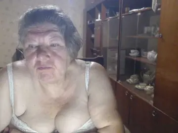 SweetSugar77  live sex cam