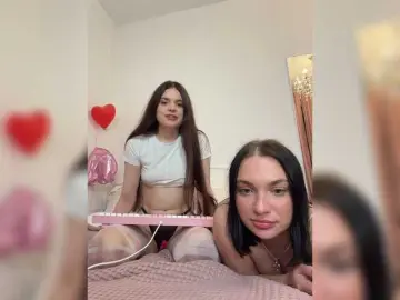 AlexaHotty1  live sex cam