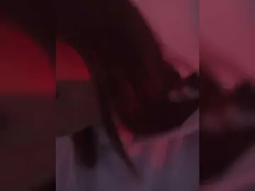 CloeBonet  live sex cam