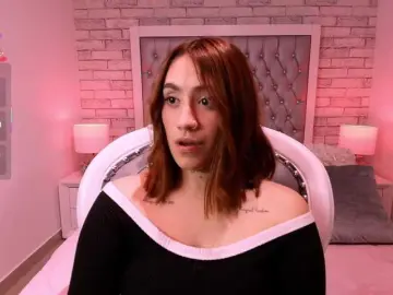 CloeBonet  live sex cam