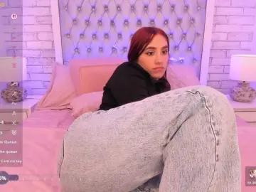 CloeBonet  live sex cam
