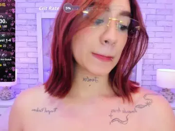 CloeBonet  live sex cam