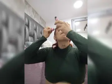 CloeBonet  live sex cam