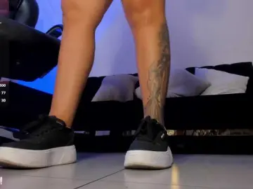 KatieStonne  live sex cam