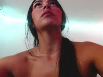 MelaniieJ01  live sex cam