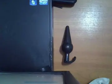 Prettymischy  live sex cam