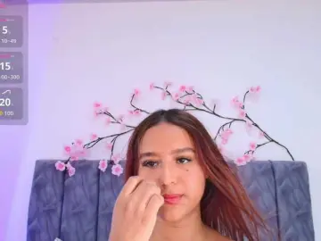 Sophieevelvet  live sex cam