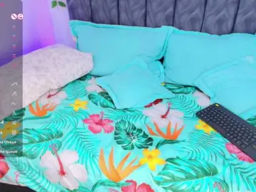 Sophieevelvet  live sex cam